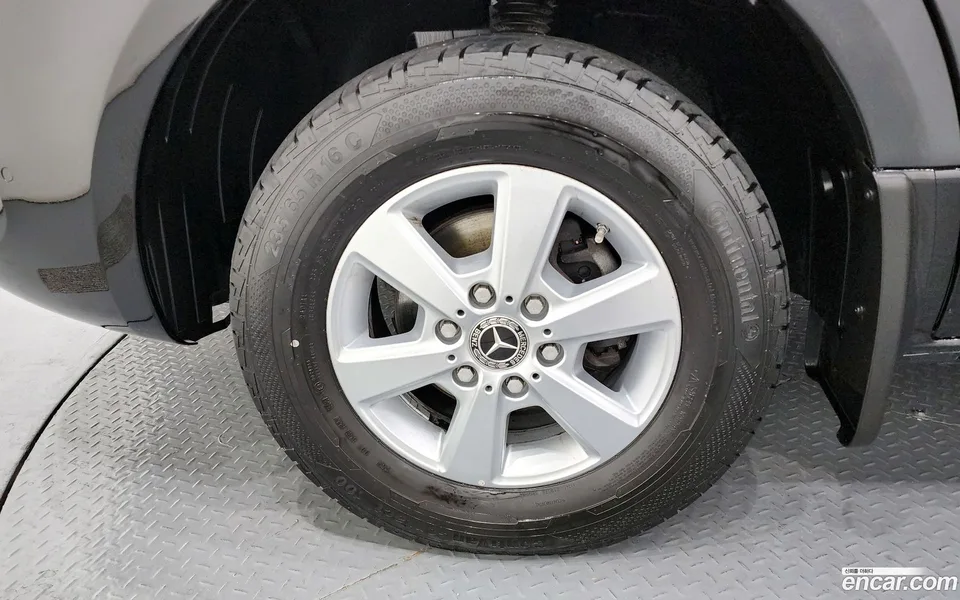 Mercedes-Benz Sprinter 3.0 2022 — миниатюра 5