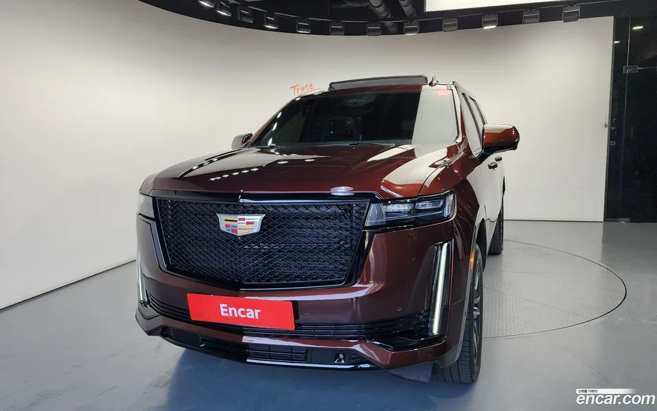 Cadillac Escalade 6.2 ESV 2022 — миниатюра 3