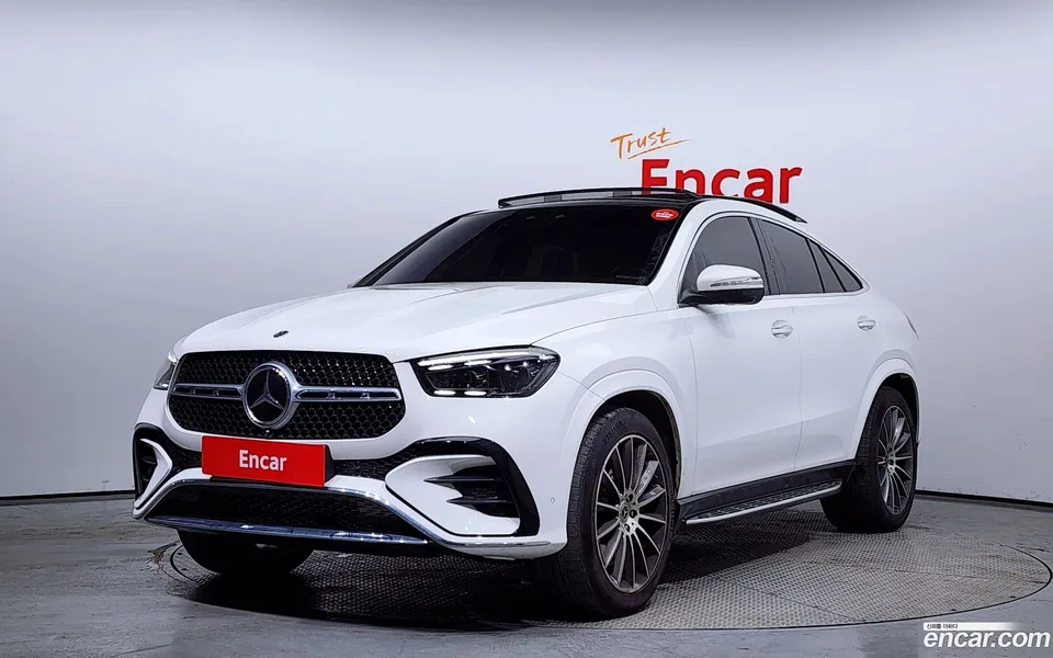 Mercedes-Benz GLE-Class GLE450d 4MATIC 2023 — фото 1, купить с доставкой в Москву