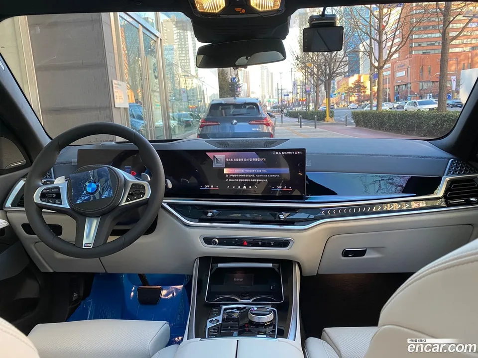 BMW X5 xDrive 40i M 2025 — миниатюра 2