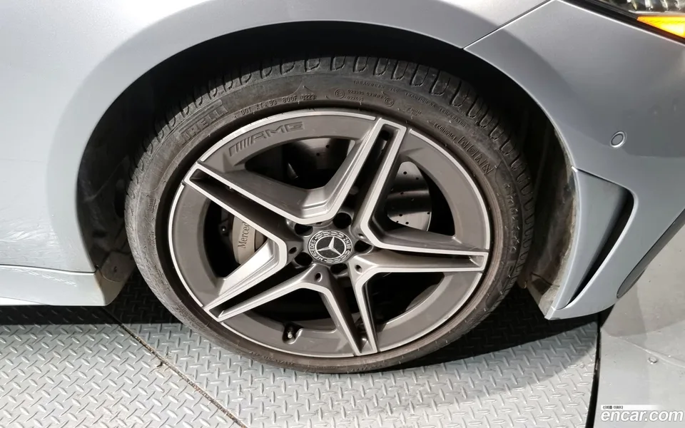Mercedes-Benz CLS-Class CLS300d 4MATIC 2023 — миниатюра 2