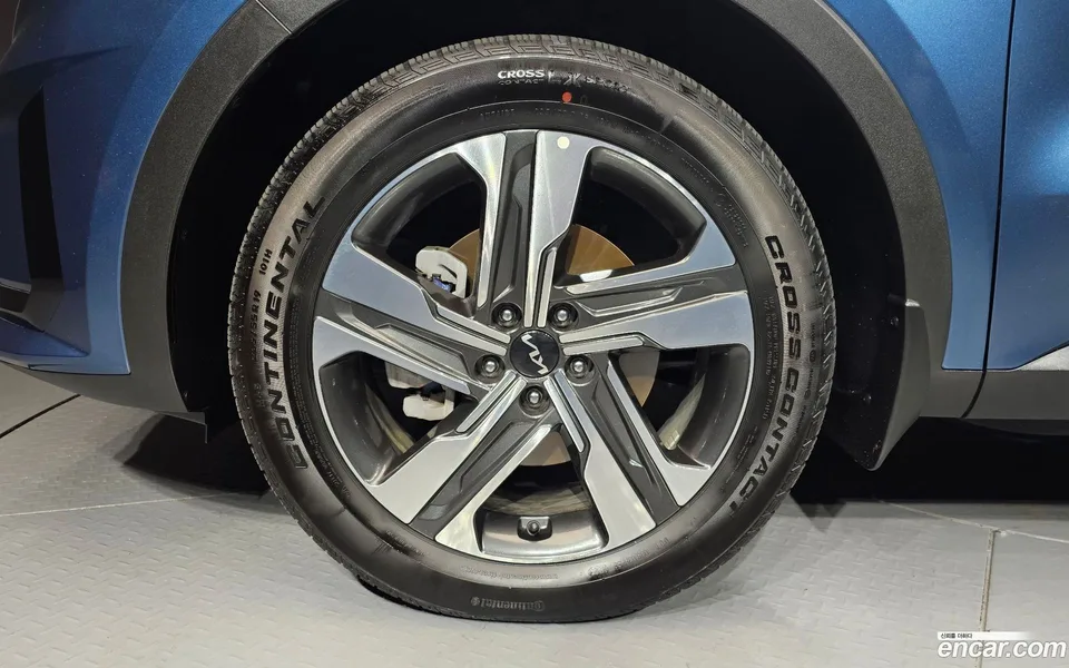 Kia Sorento HEV 1.6 2WD 2023 — миниатюра 2