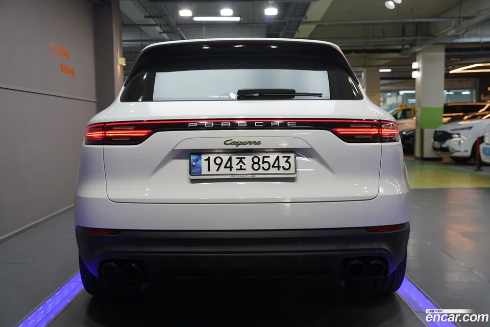 Porsche Cayenne 3.0 E- 2023 — миниатюра 4