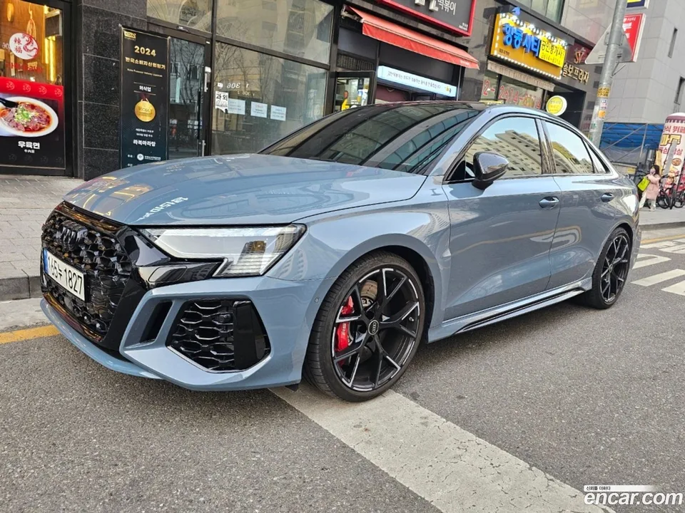 Audi RS3 (8Y) 2.5 TFSI 2024 — фото 1, купить с доставкой в Москву