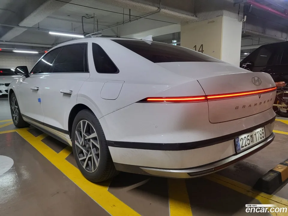 Hyundai Grandeur Hybrid 2025 — миниатюра 5