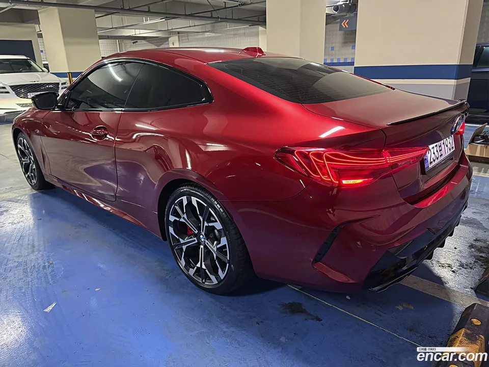 BMW 4 Series M440i xDrive 2025 — thumbnail 4