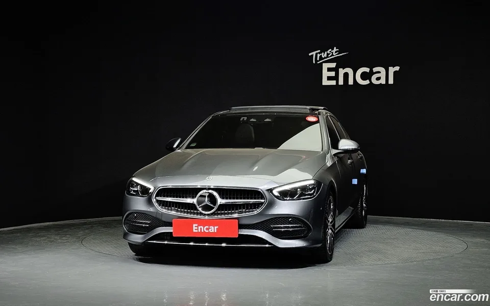 Mercedes-Benz C-Class C300 4MATIC 2023 — миниатюра 3
