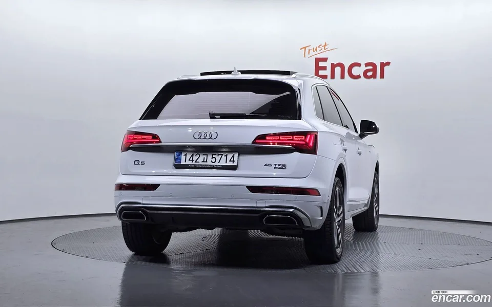 Audi Q5 45 TFSI 2023 — миниатюра 4
