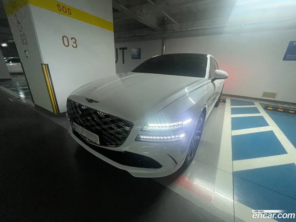 Genesis G80 2.5 AWD 2025 — фото 1, купить с доставкой в Москву