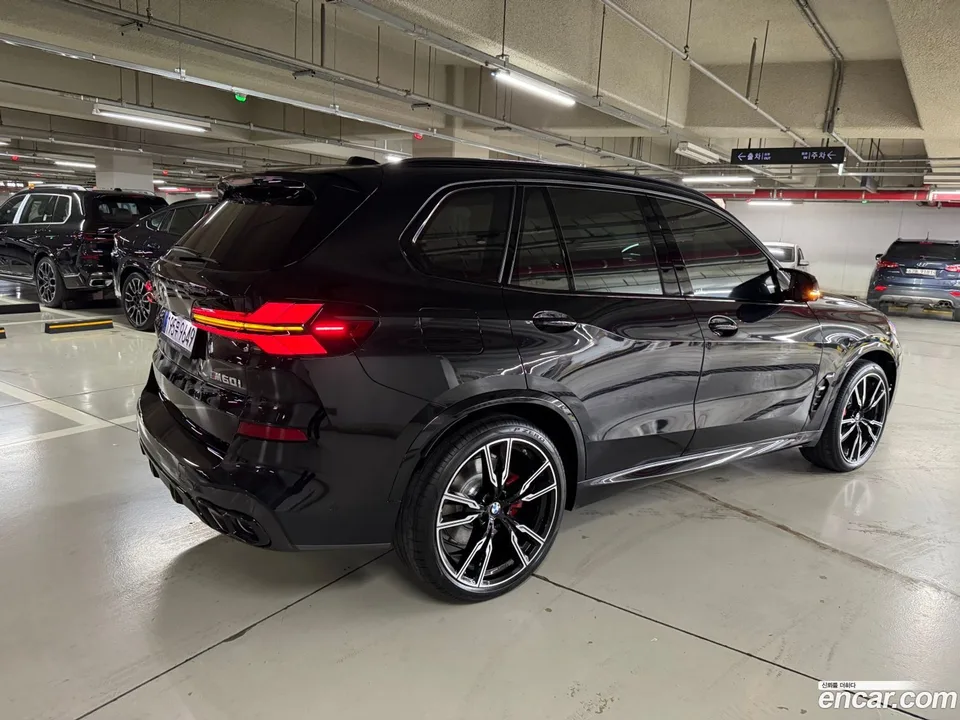 BMW X5 M60i 2025 — миниатюра 4