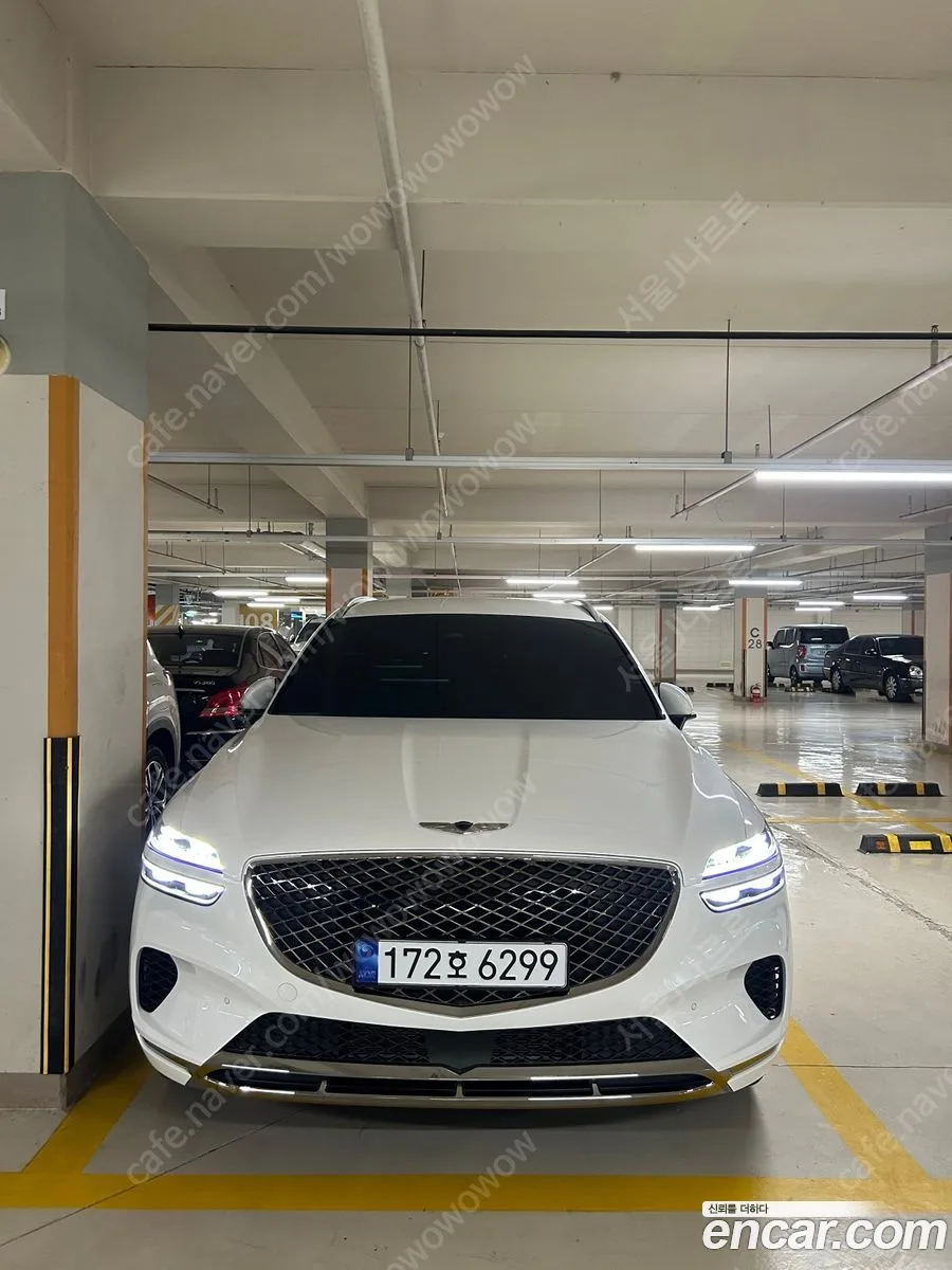 Genesis GV70 2.5T 2WD 2022 — фото 1, купить с доставкой в Москву