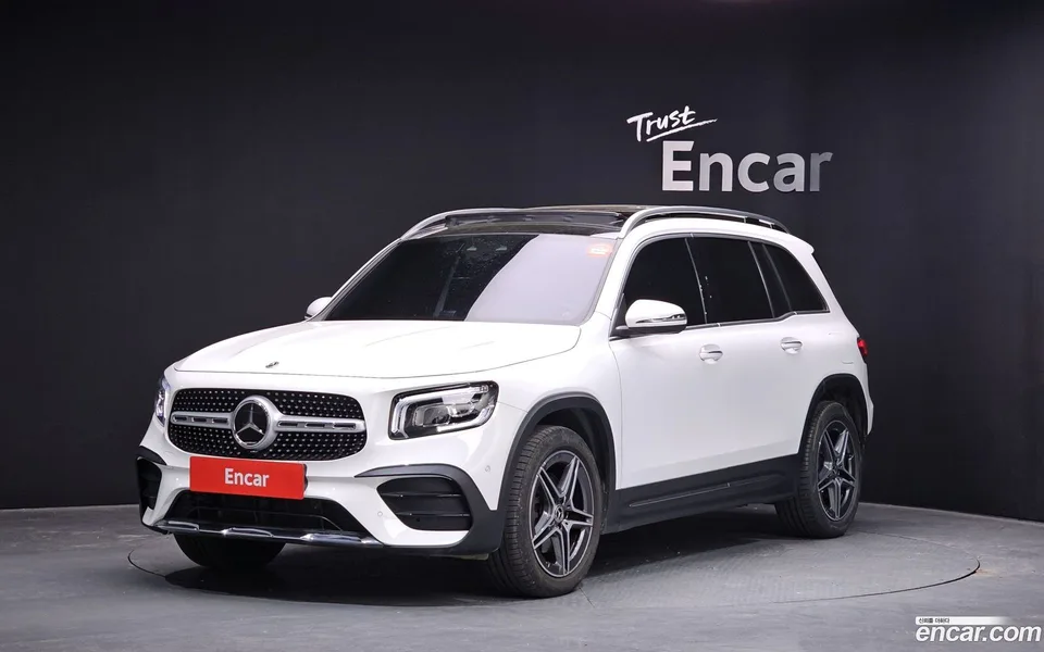 Mercedes-Benz GLB-Class GLB250 4MATIC 2023 — photo 1, buy with delivery to Moscow