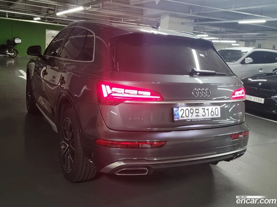 Audi Q5 45 TFSI 2024 — thumbnail 4