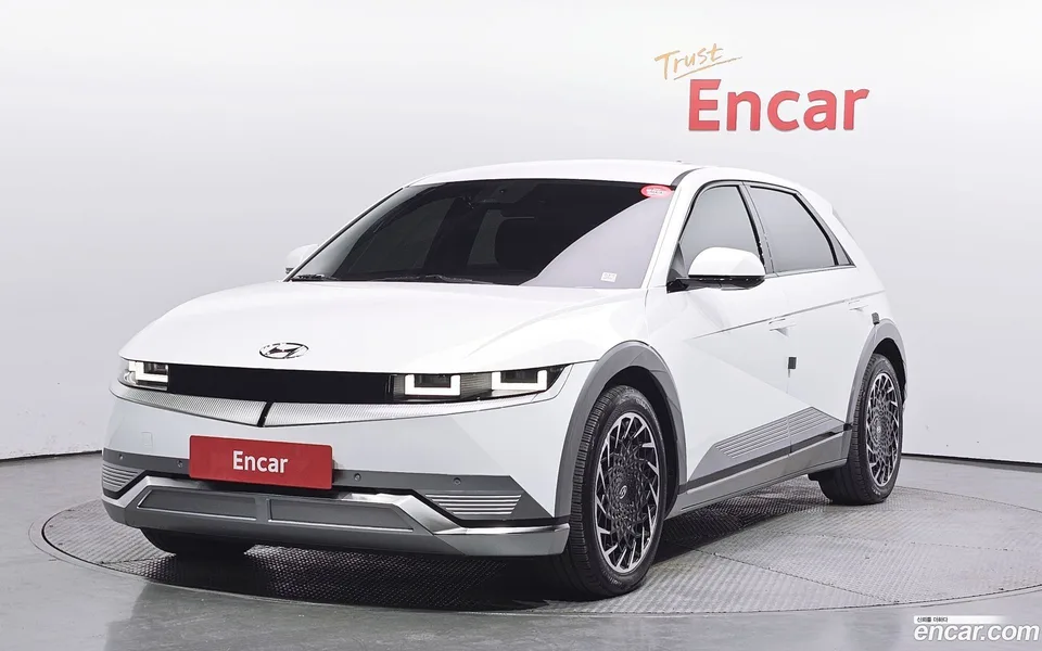 Hyundai Ioniq 5 2022 — фото 1, купить с доставкой в Москву