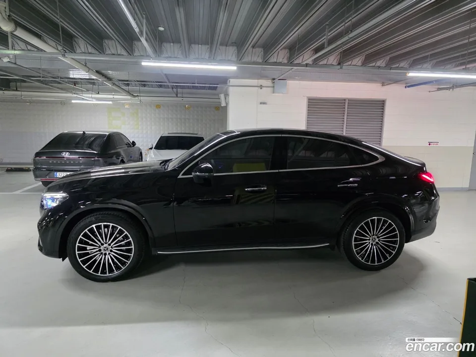 Mercedes-Benz GLC-Class GLC300 4MATIC 2023 — миниатюра 5