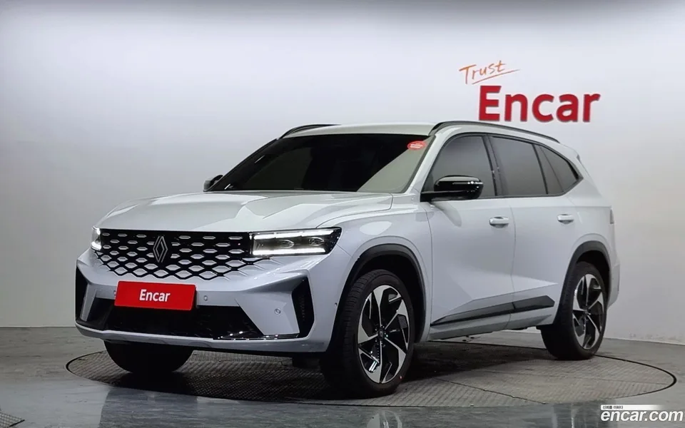 Renault Samsung Grand Koleos 1.5 E-TECH 2WD 2024 — фото 1, купить с доставкой в Москву