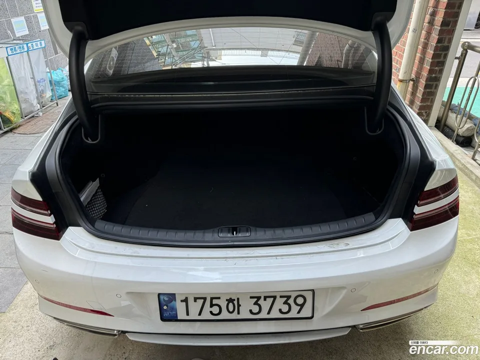 Genesis G80 2.5 2WD 2023 — миниатюра 5