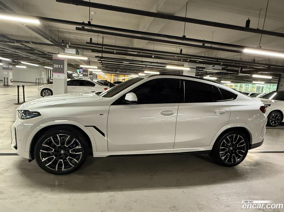 BMW X6 xDrive40i M 2025 — миниатюра 4