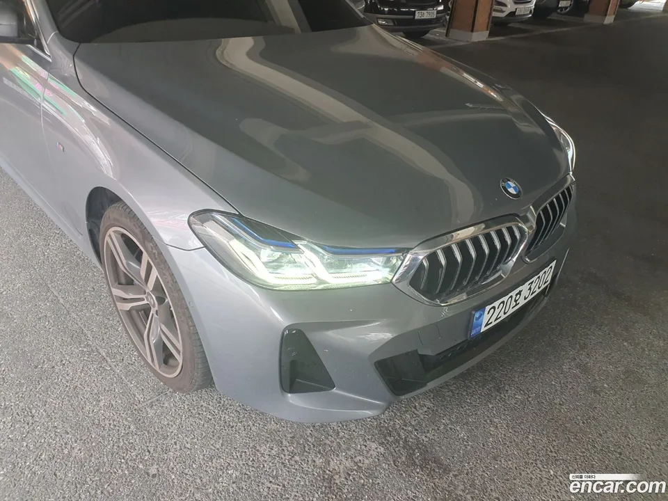 BMW 6 Series GT 630i xDrive M 2023 — миниатюра 2