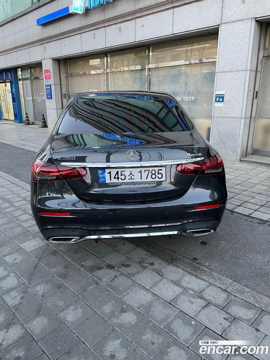 Mercedes-Benz E-Class E350 4MATIC AMG Line 2022 — миниатюра 2