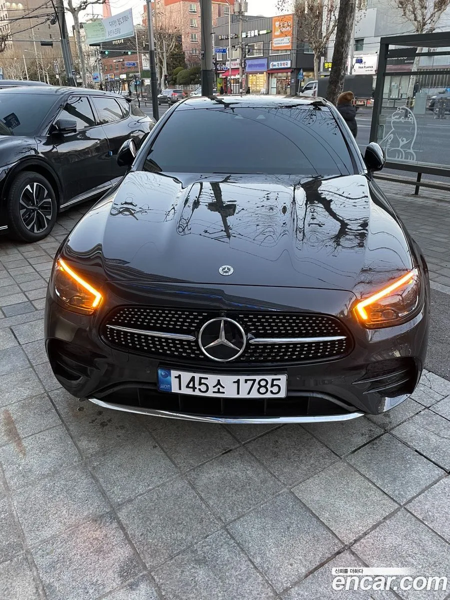 Mercedes-Benz E-Class E350 4MATIC AMG Line 2022 — фото 1, купить с доставкой в Москву