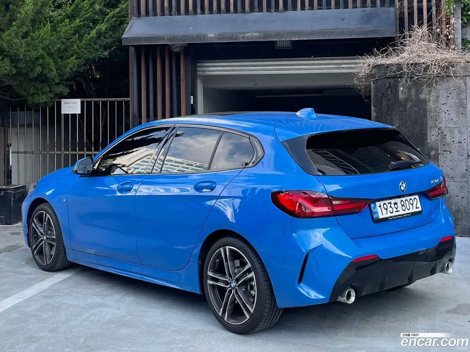 BMW 1 Series 120i M 2022 — миниатюра 3