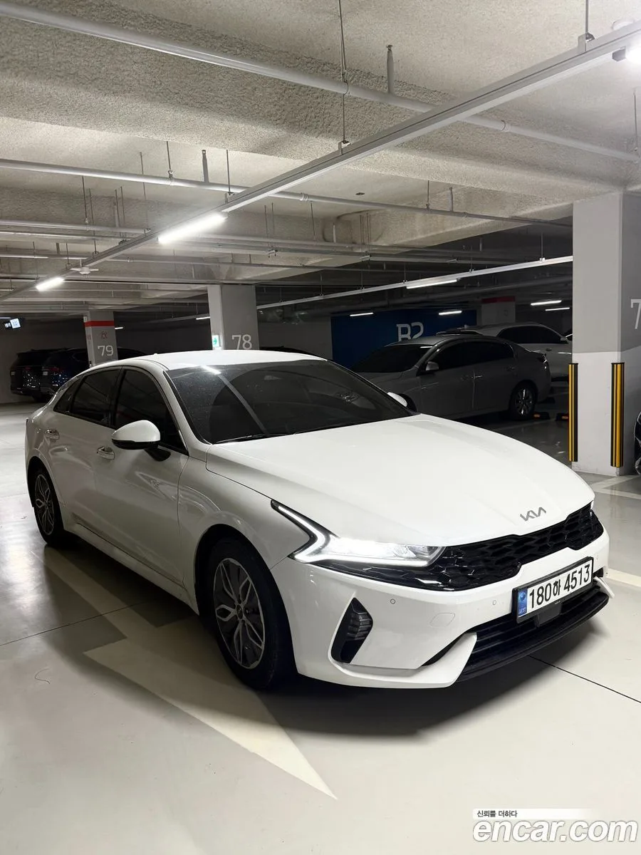 Kia K5 Hybrid 2023 — миниатюра 2