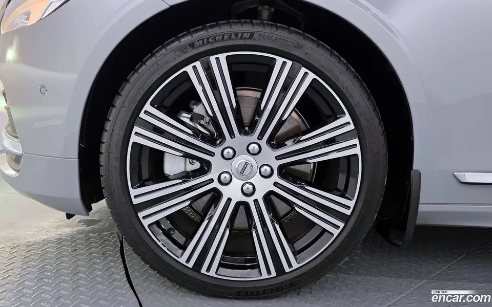 Volvo S90 B6 AWD 2024 — миниатюра 2