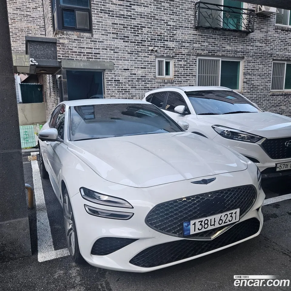 Genesis G70 2.5T 2WD 2023 — миниатюра 3