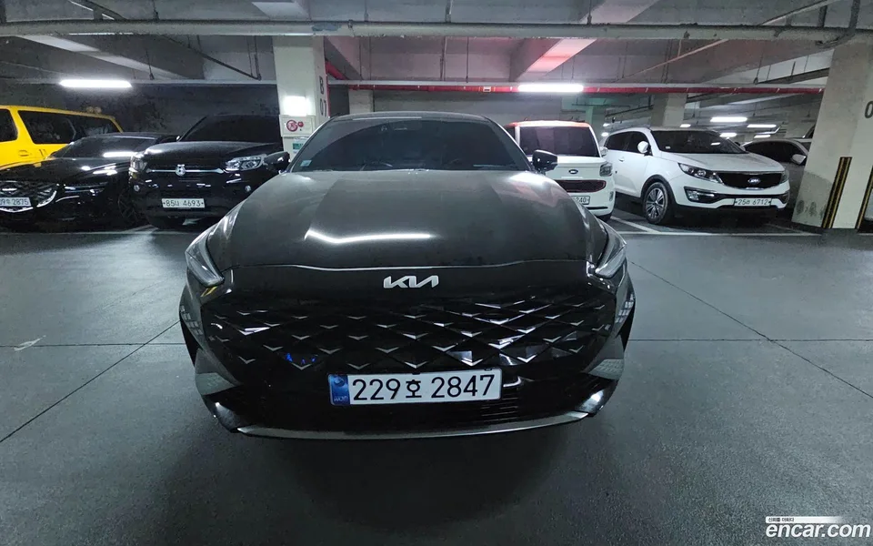 Kia K8 2.5 2WD 2024 — фото 1, купить с доставкой в Москву