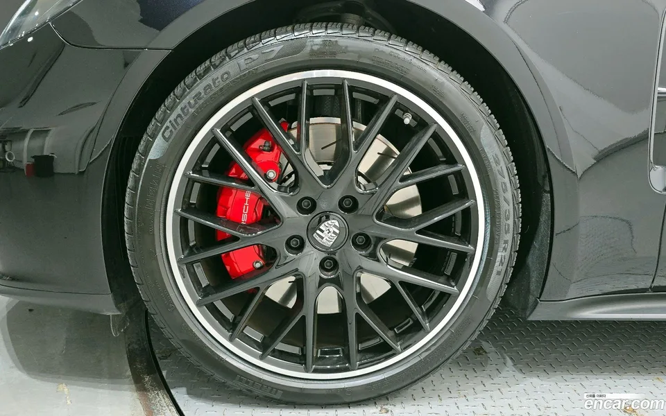 Porsche Panamera (971) 4.0 GTS 2023 — миниатюра 2