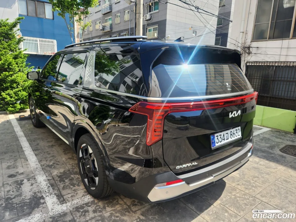 Kia Carnival HEV 9 2025 — миниатюра 2