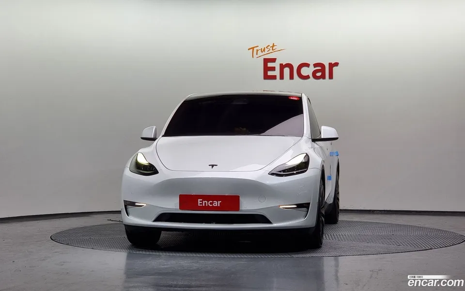 Tesla Model Y AWD 2022 — миниатюра 3