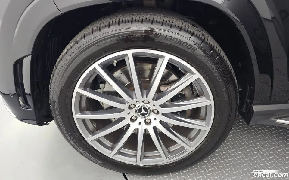 Mercedes-Benz GLS-Class GLS400d 4MATIC 2023 — миниатюра 2