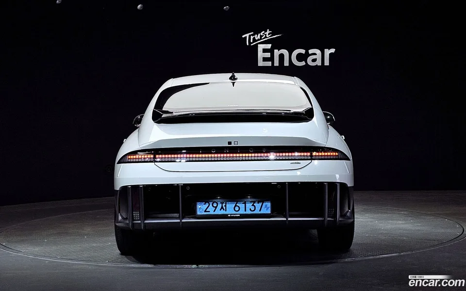 Hyundai Ioniq 6 AWD 2022 — миниатюра 4
