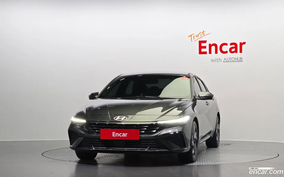 Hyundai Avante CN7 Hybrid 2025 — миниатюра 3
