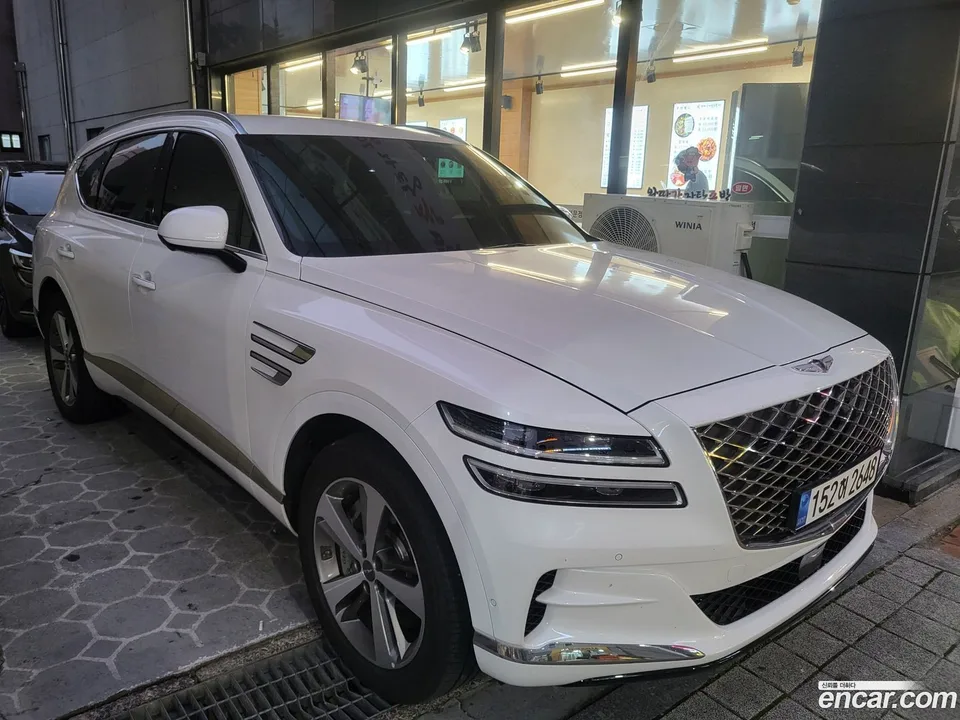 Genesis GV80 2.5T 2WD 2023 — миниатюра 3