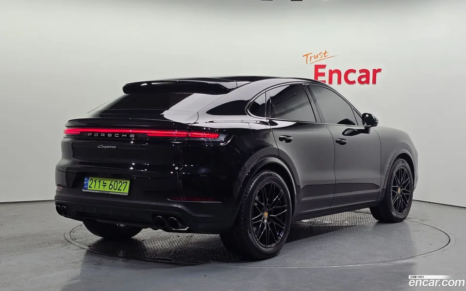 Porsche Cayenne 3.0 2024 — миниатюра 2