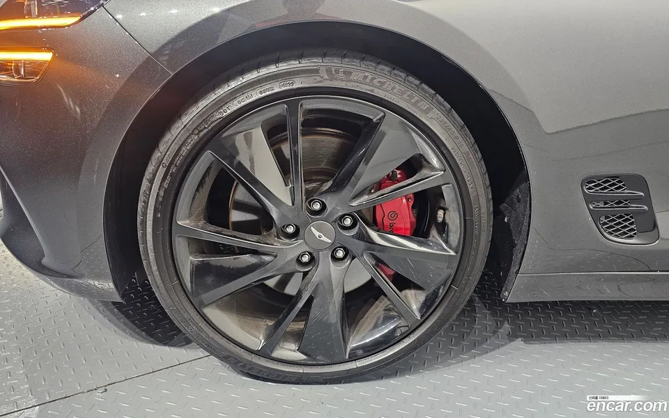 Genesis G70 2.0T 2WD 2022 — миниатюра 2