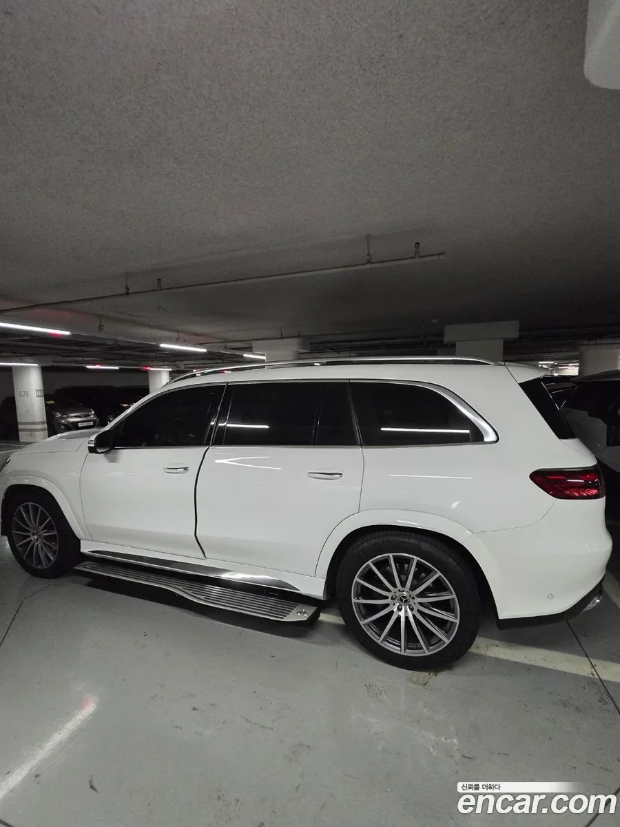 Mercedes-Benz GLS-Class GLS450d 4MATIC 2024 — миниатюра 3