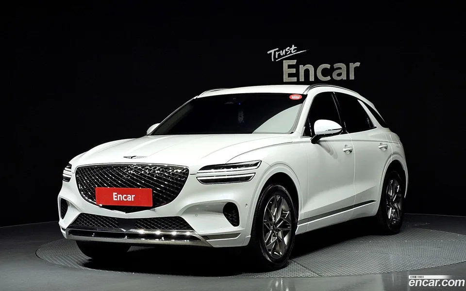 Genesis GV70 2.5T AWD 2023 — фото 1, купить с доставкой в Москву
