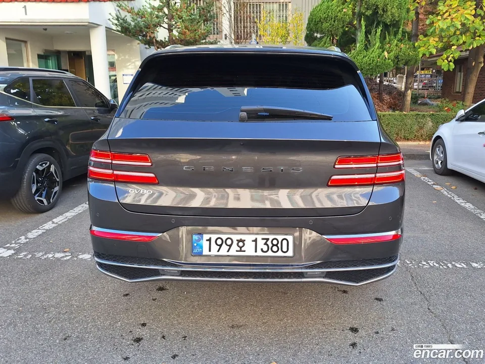 Genesis GV80 2.5T 2WD 2024 — миниатюра 4