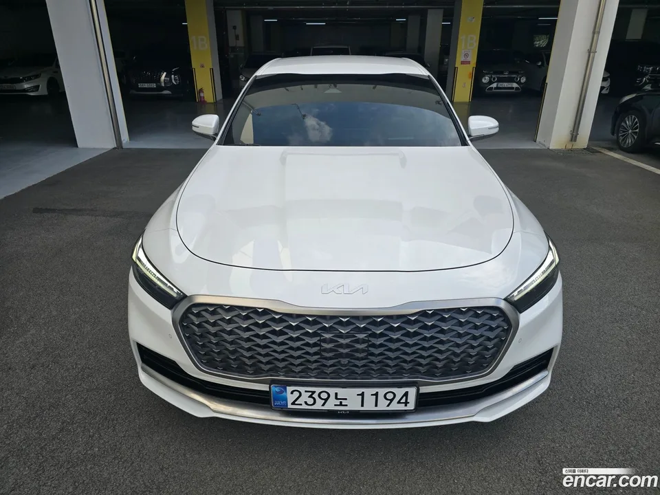 Kia K9 3.8 GDI AWD 2022 — миниатюра 3
