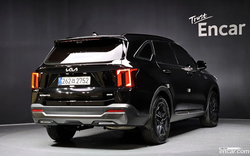 Kia Sorento HEV 1.6 2WD 2023 — миниатюра 2