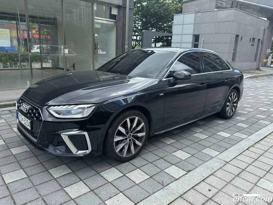Audi A4 40 TFSI 2023 — миниатюра 3