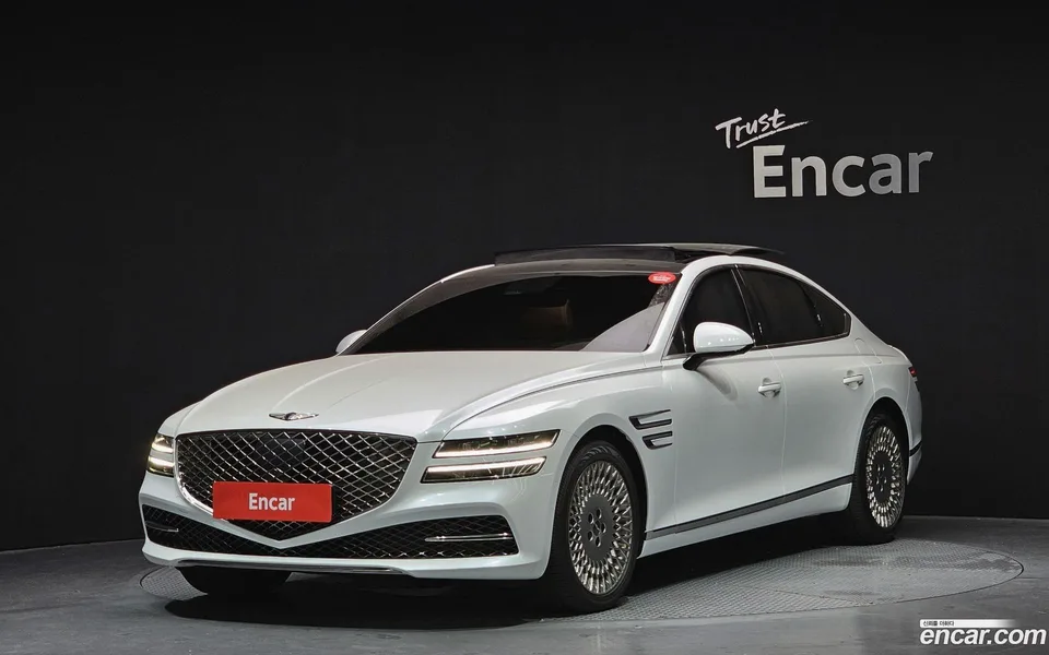 Genesis G80 2.5 AWD 2023 — фото 1, купить с доставкой в Москву