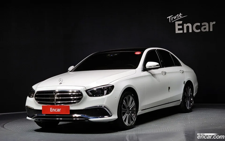 Mercedes-Benz E-Class E450 4MATIC 2022 — фото 1, купить с доставкой в Москву