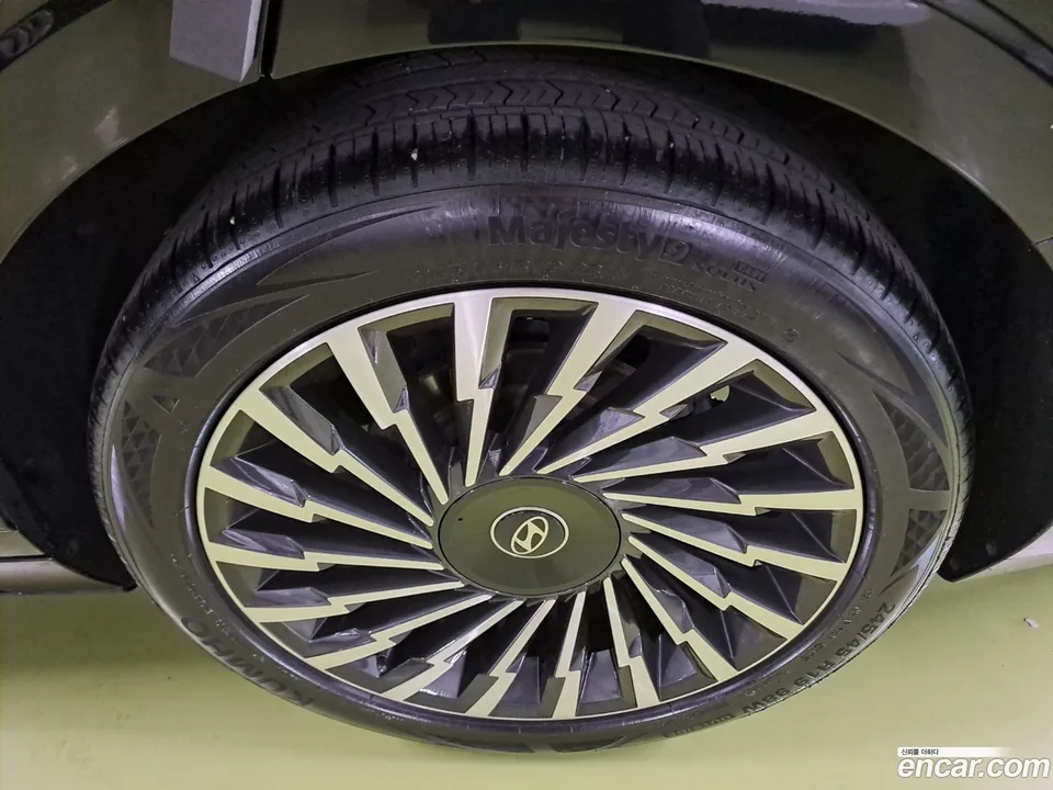 Hyundai Grandeur Hybrid 2023 — миниатюра 5
