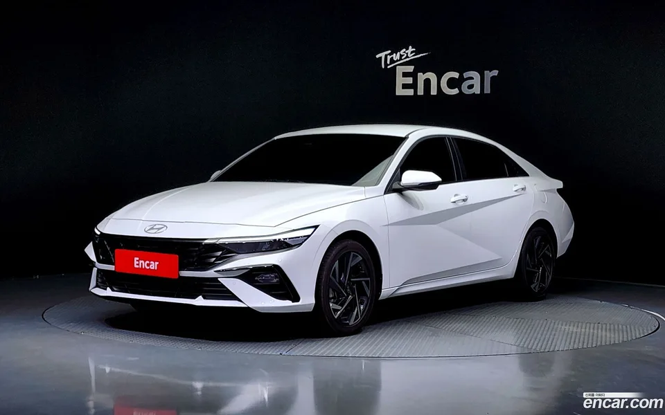 Hyundai Avante CN7 1.6 LPi 2025 — фото 1, купить с доставкой в Москву