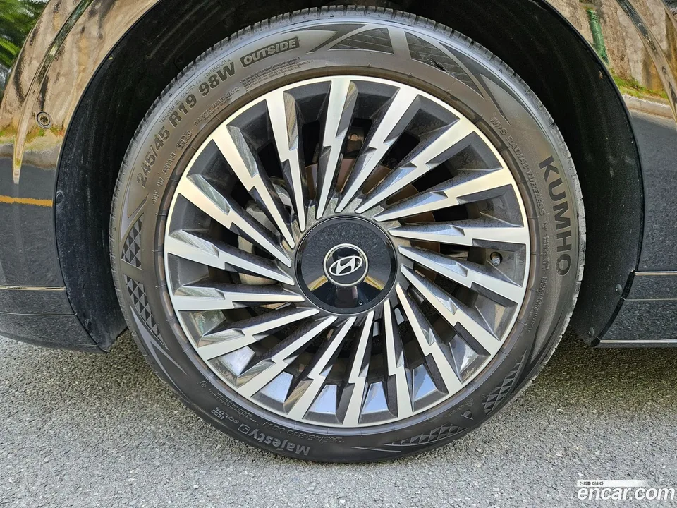 Hyundai Grandeur Hybrid 2024 — миниатюра 2